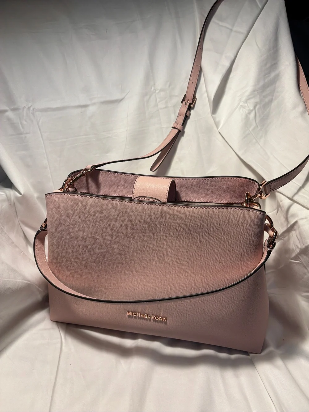 NWOT Michael Kors Blush Saffiano Leather Satchel